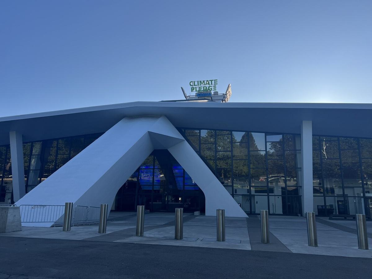 https://www.climatepledgearena.com/arena-info/